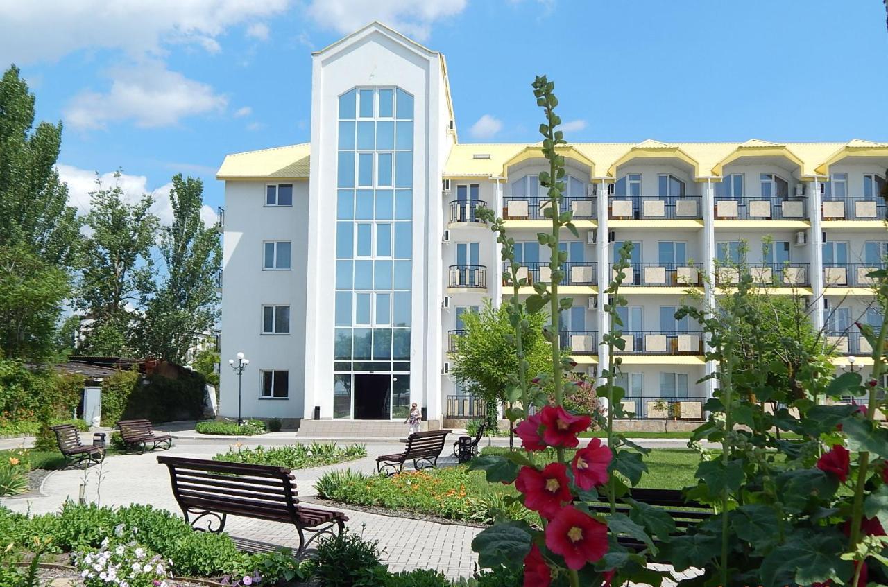 Отель Мелиоратор-Юг Kobleve Esterno foto